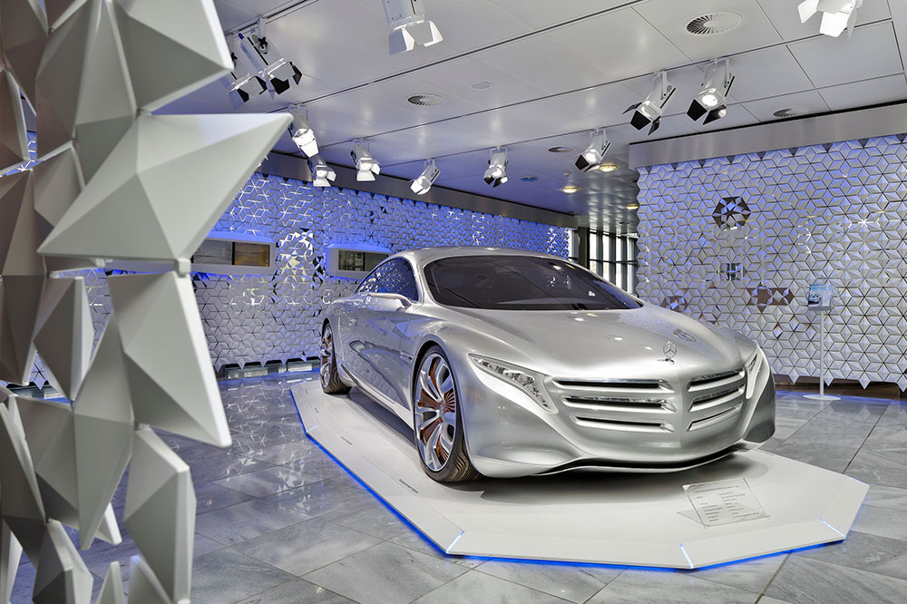 Mercedes-Benz concept vehicle surrounded by Facet modular exhibition walls