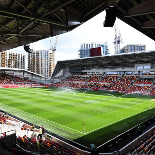 Vista del campo della Premier League al Brentford Community Stadium